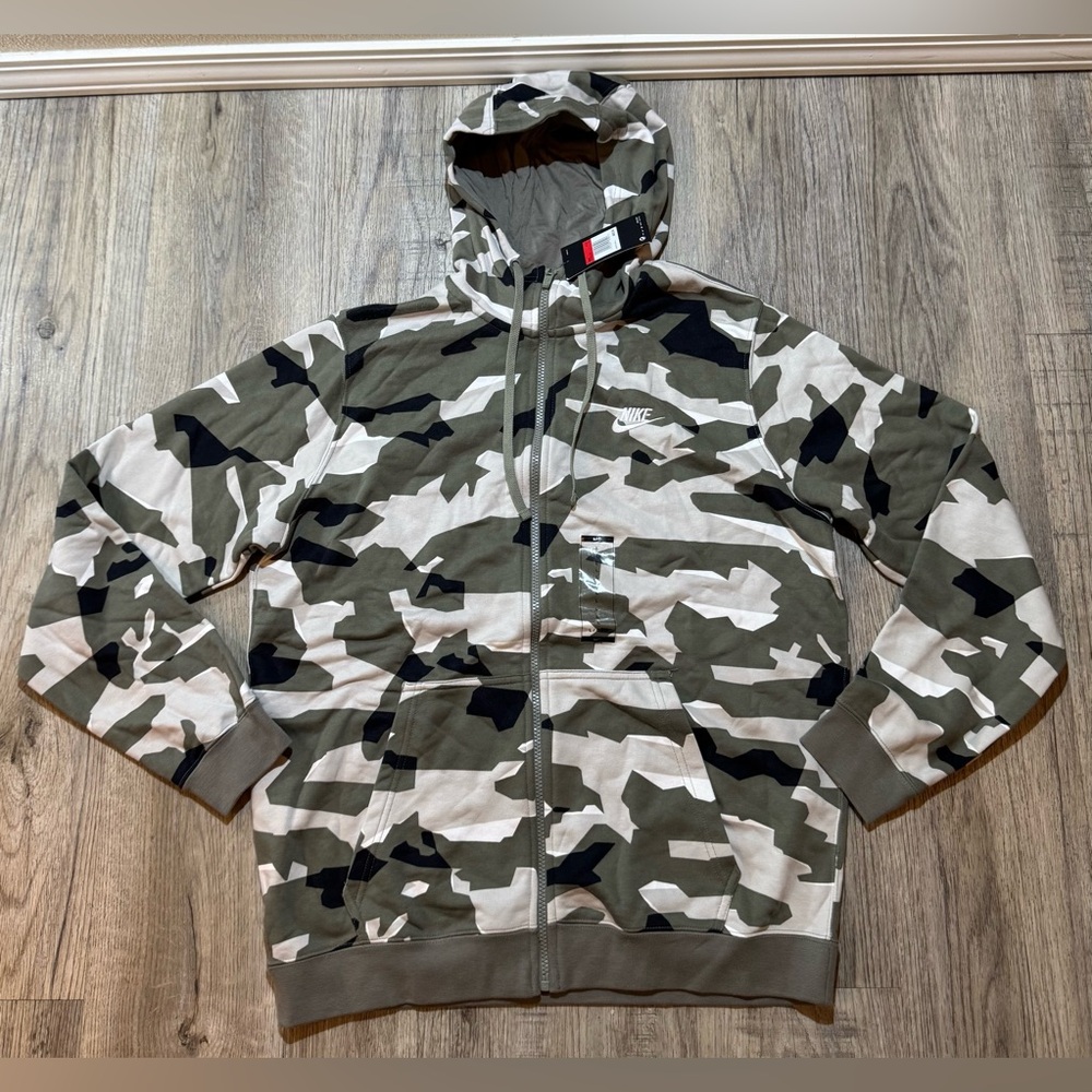 Nike Sportswear Club Fleece Men's Full-Zip Camo Hoodie